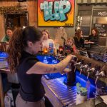 Beer being served at Neulich